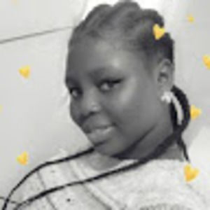 Meet your Posher, Simisola